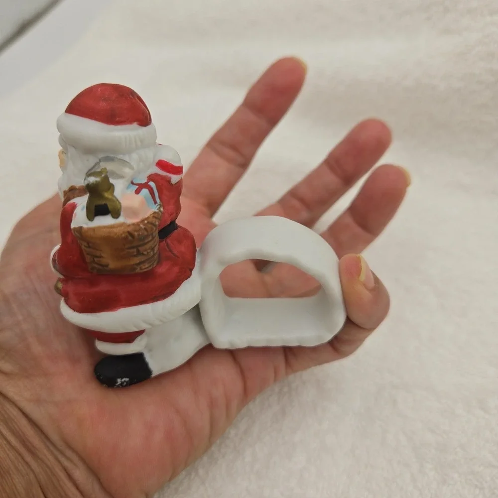 Vtg Santa Claus W/ Bag Candy Cane Ceramic Napkin Rings Hand Painted Set of 6